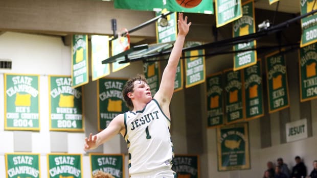 Pat Kilfoil Jesuit photo Dan Brood